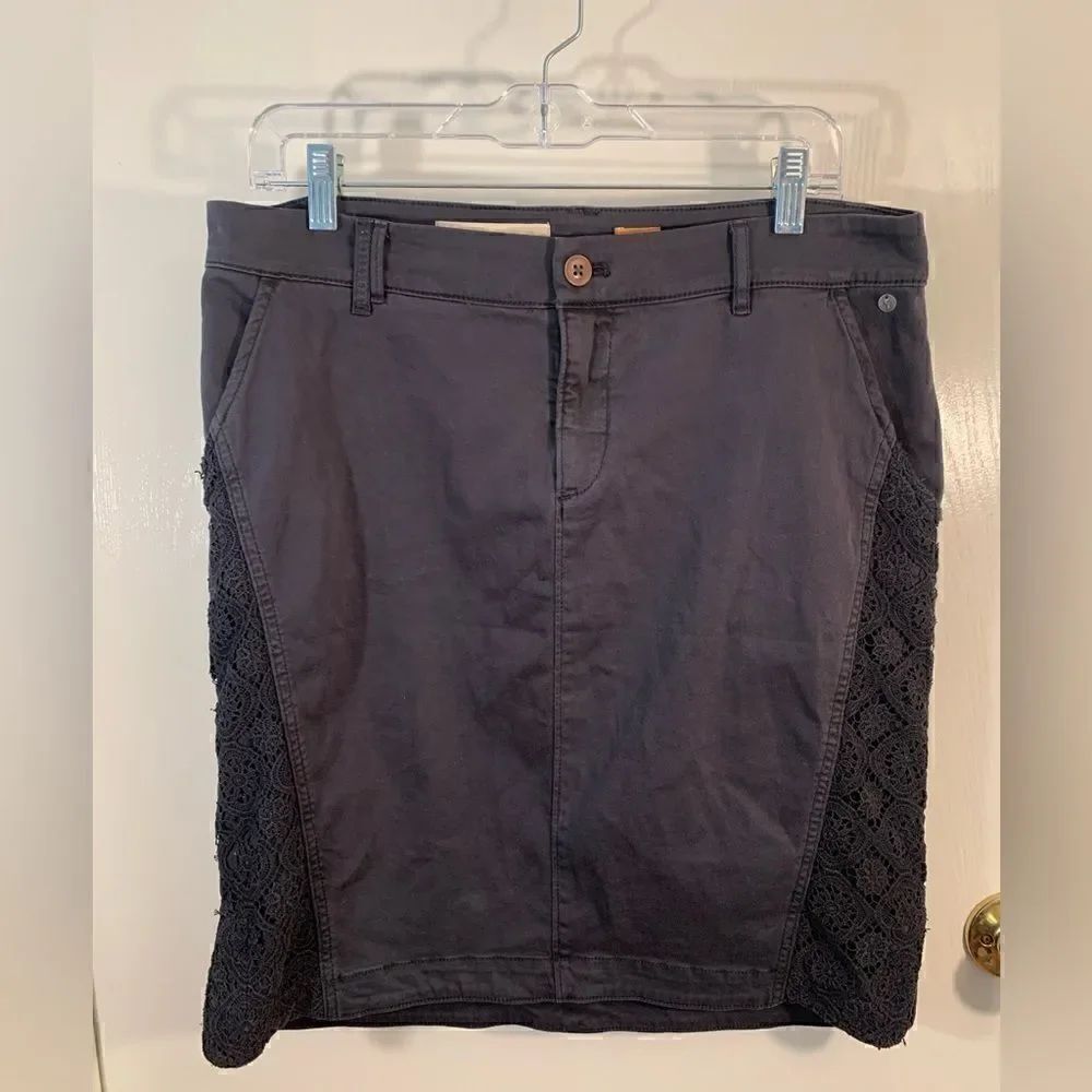 Pilcro and the letterpress black mid length denim skirt Size 31